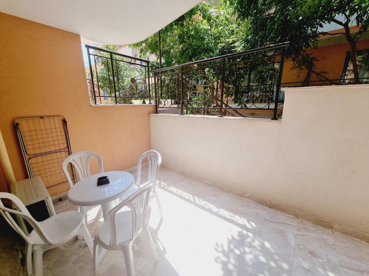 Fenix Apart Complex Sveti Vlas Exterior foto